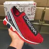 Zapatos deportivos casuales para parejas de hombres y mujeres de la familia D. Calzado de moda para hombres con estampado de pies. Zapatos de moda. Exhibición transfronteriza europea y americana.