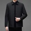 Nueva chaqueta corta de plumón para hombre con cuello camisero, 90% plumón de ganso blanco, ligera, adecuada para negocios y desplazamientos, chaqueta de plumón para hombres de mediana edad