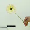 Flor de Gérbera de Rama Única de Tela de Seda de Venta Caliente Transfronteriza, Margarita Grande, Crisantemo Silvestre Pequeño, Flor Artificial, Decoración para el Hogar y Bodas, Adornos de Alta Gama
