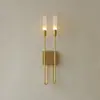 Luminária de Parede para Sala de Estar Pós-Moderna Luxo Leve Estilo Americano Criativa para Hotel Villa Escadas Sala de Jantar Luminária de Cabeceira Lâmpada de Parede com Duas Cabeças