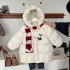 Ropa de Algodón para Niñas Ropa de Invierno para Niños 2026 Nuevo Estilo Cálida Protección contra el Frío Chaqueta Blanca con Capucha Top de Dibujos Animados para Bebé Grueso