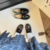 Mocassins vintage super macios de couro bovino para mulheres, sapatos slip-on versáteis com salto grosso e bico redondo, sapatos de couro genuíno com acabamento desgastado estilo britânico