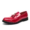 Zapatos de Hombre Transfronterizos, Zapatos de Cuero Puntiagudos Casuales Británicos, Zapatos Casuales de Peluquero de Moda, Zapatos de Cuero con Borlas Estilo Coreano para Hombre