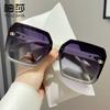 Gafas de Sol de Moda Transfronterizas con Montura Grande, Ligeras y de Lujo, para Mujer, con Estilo de Alta Gama, Protección UV, Gafas de Sol para Conducir para Hombre