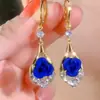 Nuevos Pendientes de Rosa Incrustados de Diamantes de Lujo Ligero para Mujer, Colgantes de Rosa de Moda y Gama Alta, Pendientes de Gota de Agua Exquisitos y Atmosféricos