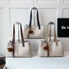Moderna 2025 Novo Estilo Combinação de Cores Retrô Grande Capacidade Bolsas de Ombro de Lona para o Dia a Dia Bolsas de Mão Grandes para Mulheres