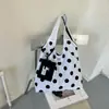 Bolsa tote de gran capacidad para mujer, nueva moda casual de verano 2026, bolso de hombro de lunares, ligero para la escuela y el trabajo