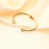 Pulseira de aço inoxidável de alta qualidade para meninas, pulseira de joia banhada a ouro em aço titânio, joia de pulso, pulseira de joia, atacado