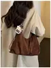 Bolsa Retro Grande de Camurça Feminina 2026 Nova Outono Inverno Casual Transversal Estilo Coreano Multiuso Ombro Único para o Dia a Dia