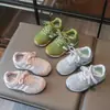 Tênis de treino alemães para crianças, tênis casuais para meninas, sapatos de bebê com sola macia, tênis esportivos para jardim de infância, sapatos baixos leves, modernos