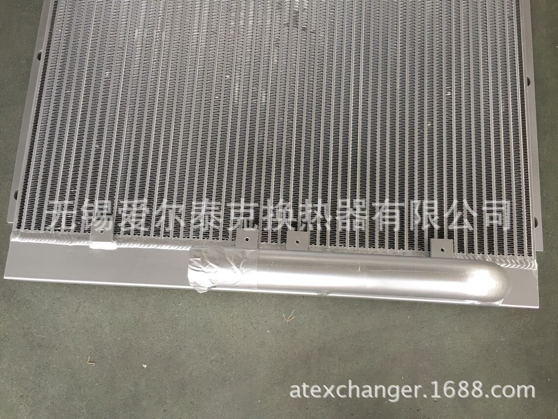 挖掘机油散热器