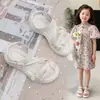 Zapatos de Moda de Verano 2026 para Niñas Sandalias de Princesa Abiertas con Velcro para Niñas Pequeñas Zapatos Lindos Dulces con Suela Suave para Niñas
