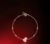 Pulseira Vintage Kirin Cabaça Cinco Flores com Joias de Ágata Vermelha Natural, Madrepérola Branca Incrustada com Diamantes, Estilo de Luxo Leve de Nicho