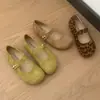 Zapatos retro Mary Jane para mujer, nuevo modelo de verano, zapatos planos de corte bajo de una sola hebilla, cómodos mocasines de ballet de suela blanda