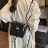 Mochila de Cadena Rombo Inspirada en el Diseño 2026 Nuevo Bolso Cubo de Primavera Textura de Alta Calidad Bolso de Moda para Viajes para Mujeres