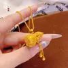 Nuevo Colgante de Borla de Calabaza Estilo Chino Tradicional, Cobre Chapado en Oro, Alta Retención de Color, Diseño Hueco, Colgante de Fortuna y Prosperidad para Mujeres, Moda de Lujo Ligero