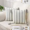 Al por mayor Cojín Decorativo Geométrico Rayado Negro y Blanco Nórdico con Borlas para Alojamiento Rural, Hotel, Hogar, Mesita de Noche, Funda de Cojín