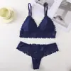 Comércio Exterior Transfronteiriço Conjunto de Lingerie Sexy Sutiã com Costas Abertas de Renda Calcinha Sutiã de Triângulo Feminino Roupa Íntima Feminina