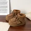 Botas de Nieve de Moda para Niñas Estilo Invierno 2026 Zapatos de Algodón Engrosados Botas Cortas Cálidas para Niños Grandes Botas de Algodón Peludas