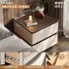 Mesa de Cabeceira de Madeira Maciça 2026 Novo Modelo para Quarto de Casa, Estilo Minimalista Italiano, Pequeno Armário de Armazenamento de Luxo com Acabamento de Alta Qualidade