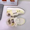 Zapatos Blancos Cálidos de Felpa Gruesa con Suela Gruesa para Mujer 2025 Nuevo Nicho Tenis de Dos Algodones Casual Estudiante Zapatos de Pan