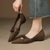Em Estoque, Envio Imediato! Sapatos Mary Jane Retrô de Bico Fino com Aumento Oculto de Altura, Fivela de Metal, Slip-On, Boca Rasa, Sapatos Baixos Femininos