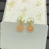 Pendientes Dijia 2025 de Resina Vintage con Letras de CD para Mujer con Agujas de Plata, Estilo de Lujo de Alta Gama, Pendientes de Perlas Grandes y Pequeños