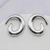 Pendientes Trendy Europeos y Americanos de Rosca Giratoria, Exquisitos Pendientes de Lujo Ligero, Brillantes Pendientes Transfronterizos con Baño de Oro Real de Amazon