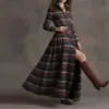 Vestido de outono 2026 para comércio exterior europeu e americano, novo estilo, xadrez vintage elegante, acinturado, decote V, com bolso