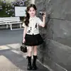 Conjunto de Falda Floral Estilo Preppy para Niñas Verano Estilo Coreano Dulce Bordado Cuello de Muñeca Camisa de Encaje Manga Corta para Niñas Pequeñas