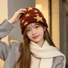 Gorros de inverno combinando para pais e filhos, com design grosso, quente e tricotado com padrão de estrela de cinco pontas, disponíveis nos estilos de pelúcia e tricotado para adultos e crianças.
