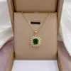 Collar de mujer: Collar de flor de circón esmeralda estilo europeo y americano transfronterizo, colgante de nuevo diseño, cadena elegante para la clavícula