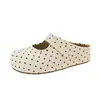 Pantuflas cerradas de suela gruesa con estampado de lunares estilo francés para mujer, nuevas de otoño 2026, mules sin cordones estilo Birkenstock para usar en exteriores