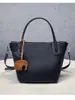Bolsa Saco, Novo Estilo, Couro Bovino de Primeira Camada, Bolsa Cesta Feminina, Bolsa Transversal Fashion e Versátil, Bolsa Feminina de Grande Capacidade