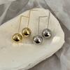 181 Otoño e Invierno Nuevo Temperamento Moda O Estilo Americano Personalidad Pendientes de Bola Brillantes Diseño de Nicho para Mujer 92 Aguja E8-9