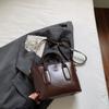 Super Populares de Comércio Exterior Bolsas de Nicho para Mulheres Outono e Inverno Nova Bolsa de Ombro Tipo Balde Retro para o Dia a Dia Bolsa Transversal de Alta Qualidade