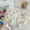 Meias brancas de desenho animado primavera e outono malha respirável cano fino meias fofas cereja gatinho estilo menina meias de cano alto