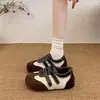 Zapatos Birkenstock gruesos de suela gruesa con velcro y bloques de color retro para mujer, nuevos de otoño 2026, versátiles, que aumentan la altura, de punta dividida sintética, zapatos casuales