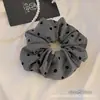 Goma de pelo suave y versátil para salir, scrunchie modelo nuevo 2026 estilo coreano, diadema de encaje femenina con sentido de atmósfera, venta al por mayor