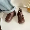 Botas para niña con forro de felpa, nuevo modelo otoño 2025, botines cortos abrigadores de suela suave para niñas pequeñas, elegantes botas de princesa para niños