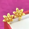 Nuevos pendientes chapados en oro para mujer, joyería de moda de gran venta, pendientes pequeños sencillos, una variedad de pendientes con estampado de flores, fábrica al por mayor