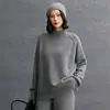 Nuevo suéter de punto de cachemira pura para mujer de otoño e invierno, corte holgado, elegante, de cuello semi-alto, capa base versátil, suéter cálido