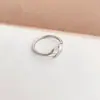 Anel Lele Jewelry Padrão Radiante Retro Europeu e Americano Banhado a Ouro 18K Anel Feminino Design de Nicho Luxo Acessível Estilo Versátil para Meninas