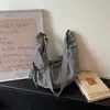 Bolso bandolera texturizado a cuadros rojo y blanco vintage para señoritas, adecuado para ir de compras y salidas, bolso de hombro fresco inspirado en el estilo coreano ins