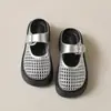Sandalias de media caña con plataforma gruesa para aumentar la altura 2026 plataforma hueca verano Mary Jane estilo nuevo pantuflas de exterior para mujer
