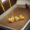 Set de Collar y Pendientes Vintage en Forma de Corazón con Colgante de Corazón Cepillado Tachonado de Diamantes Chapado en Oro de la Tienda de Oro Puzuo