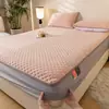 Lençol de Cama de Veludo de Leite Ajustável 100% Algodão Puro com Lã Adicionada e Espessado Algodão de Grau A Algodão Lavado Impermeável Conjunto de Três Peças Capa Protetora de Colchão