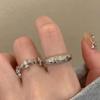 Conjunto de Anéis Minimalista de Alta Qualidade Inspirado na Coreia, Estilo Frio para Mulheres, Conjunto de Anéis Ajustável com Banda Lisa Personalizada com Pontos de Diamante