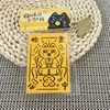 Xi'An Daxingshan Templo Gato Amuleto Cartão de Bênção Adesivo para Celular Cartão Traseiro Cinábrio Atrai-Fortuna Animal de Estimação Oração Amuleto Pintado à Mão