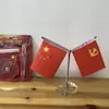 Bandeiras de Carro para o Dia Nacional, Bandeiras Vermelhas, Bandeiras Vermelhas de Mesa, Enfeites de Bandeira Vermelha para o Dia Nacional no Atacado, Itens de Decoração para Escritório, Vermelho